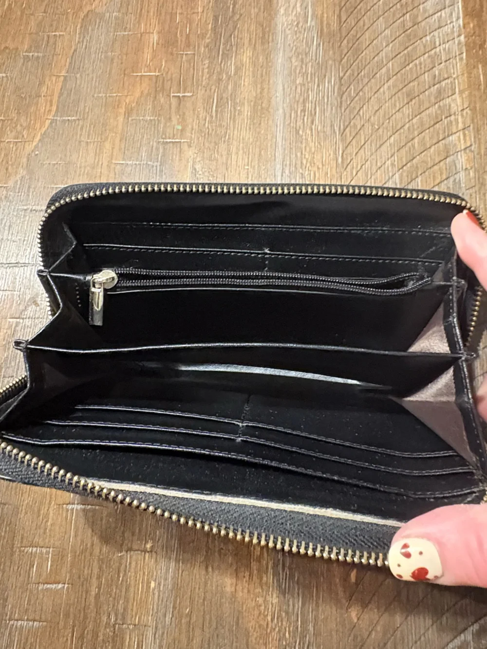 Wallet - Picture 2 of 3